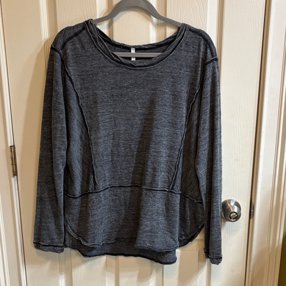 Z Supply Washed Charcoal Long Sleeve Pullover
